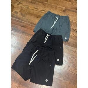 Vuori Kore Shorts Bundle Mens SM Rare Like New